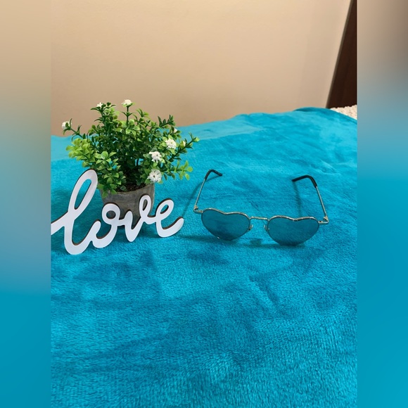 Saint Laurent Accessories - 🕶️ SAINT LAURENT SUNGLASSES 😎
